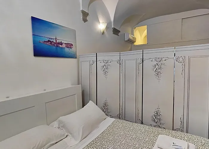 Navona & Castel Sant\'Angelo Whole Holiday Apartment Da Pamino & Priscilla